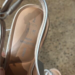 Women's Non Leather Croc Print Block Heels Bone 7